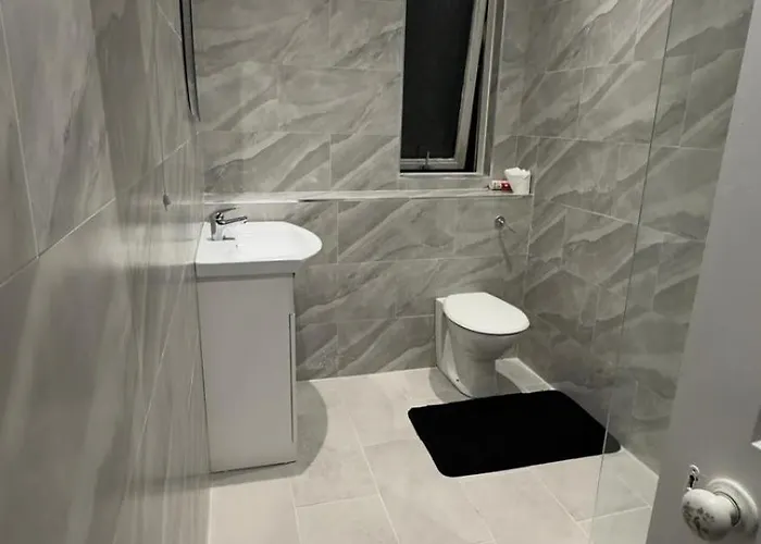 Hotel Clontarf 4 Dublin